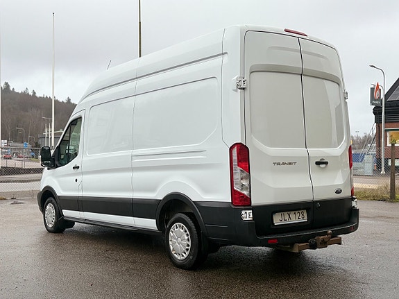 Ford Transit 7 of 14