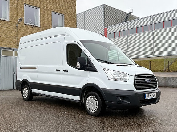 Ford Transit 4 of 5