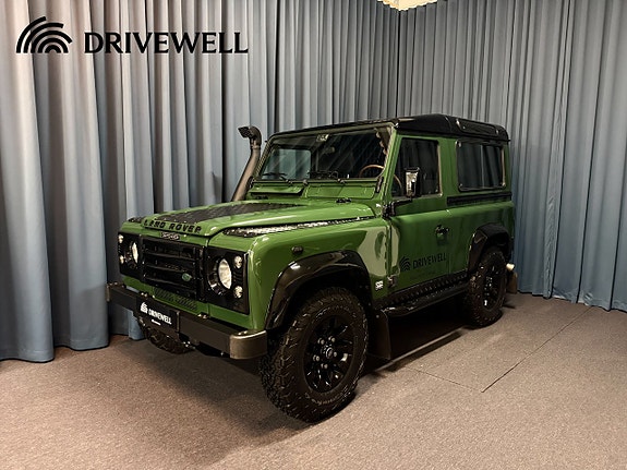 Land Rover Defender 90