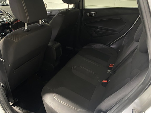 Ford Fiesta 9 of 9