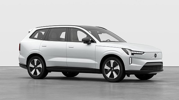 Volvo EX90 6 of 22