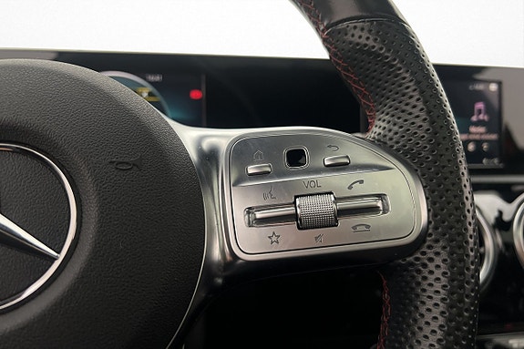 Mercedes-Benz A200 13 of 25