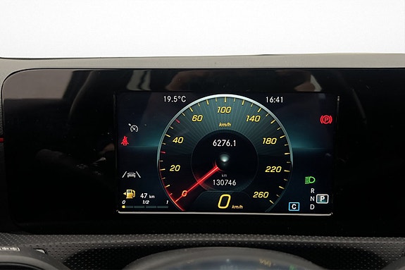 Mercedes-Benz A200 12 of 25