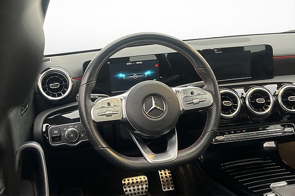 Mercedes-Benz A200 9 of 25