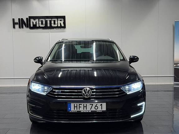 Volkswagen Passat 4 of 5