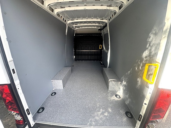 Iveco 35-140 14 of 19