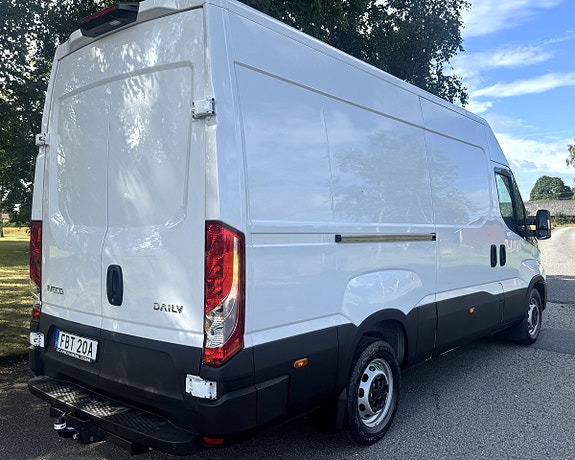 Iveco 35-140 3 of 19