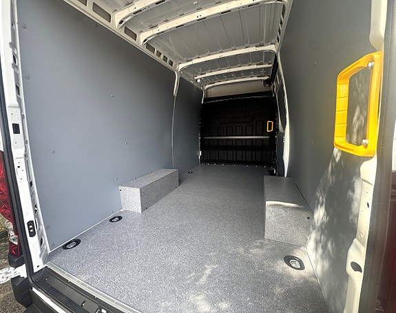 Iveco 35-140 15 of 19