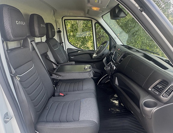 Iveco 35-140 13 of 19