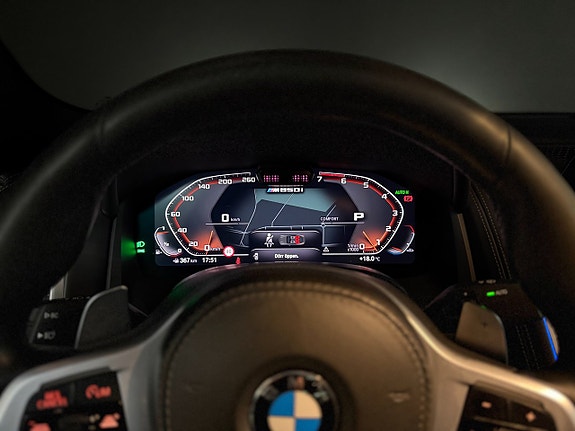 BMW M850i 18 of 20