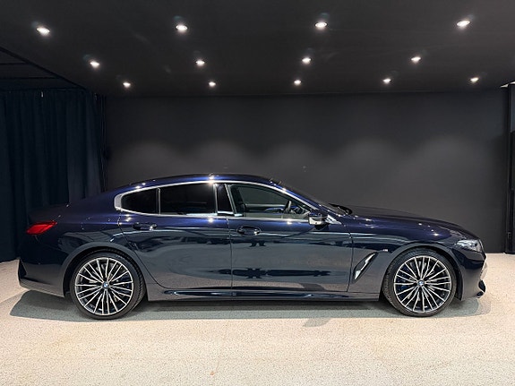 BMW M850i 6 of 20