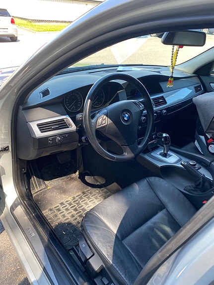 BMW 520 6 of 9