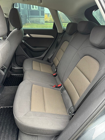 Audi Q3 7 of 10
