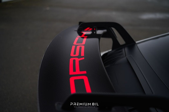 Porsche 911 18 of 21