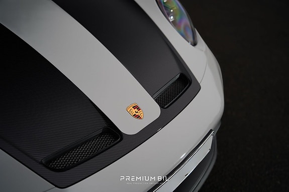 Porsche 911 19 of 21