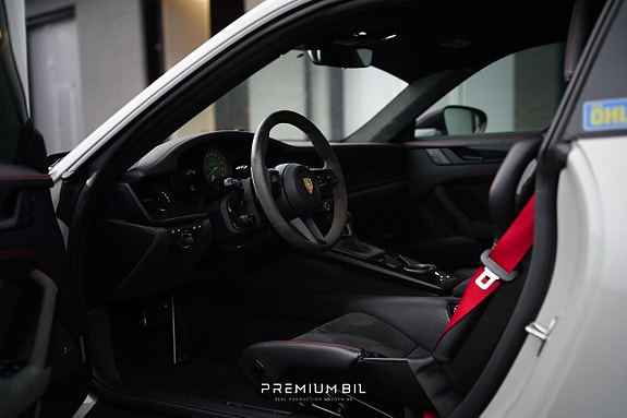 Porsche 911 11 of 21