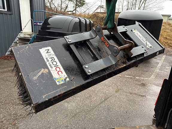 Borste S40, Nordic NB-180 via auktion