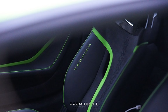Lamborghini Huracan 12 of 22