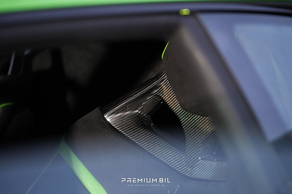 Lamborghini Huracan 14 of 22