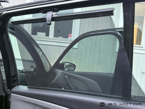 Citroen Grand C4 Picasso 17 of 24
