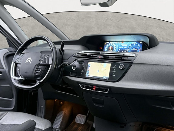 Citroen Grand C4 Picasso 19 of 24