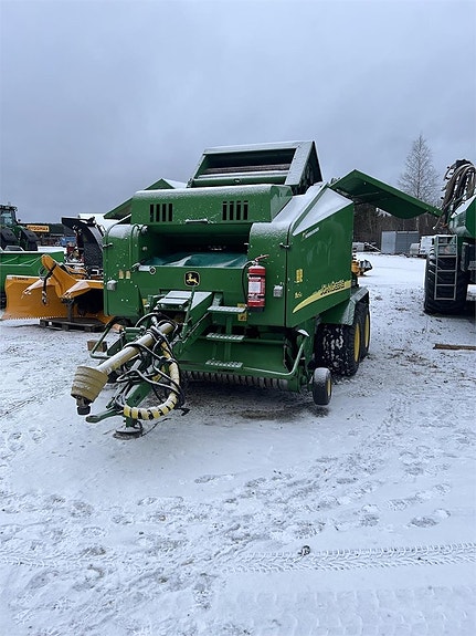 John Deere 678 Rundbalspress