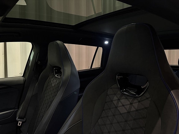 Volkswagen Tayron 24 of 25