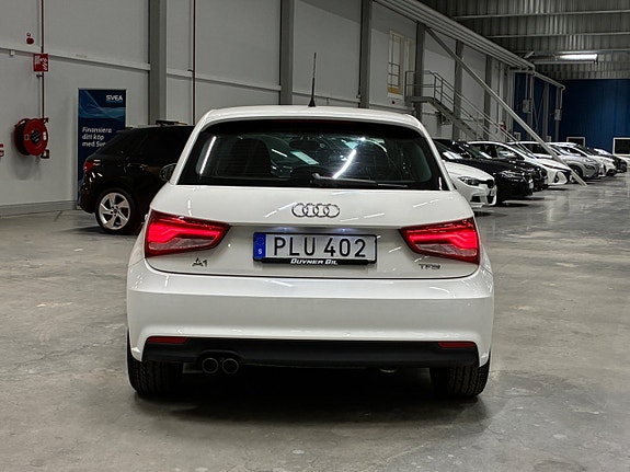 Audi A1 4 of 5