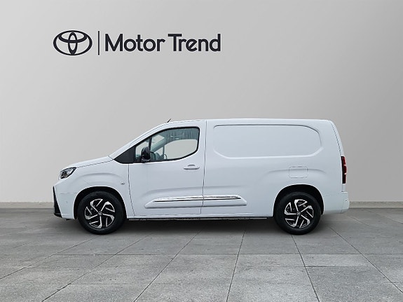 Toyota Proace City 3 of 5