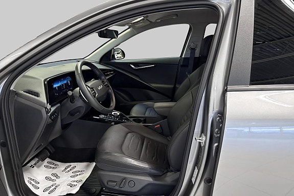 Kia Niro 8 of 15