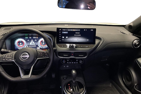Nissan Juke 9 of 19