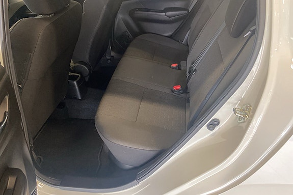 Suzuki Swift 7 of 12