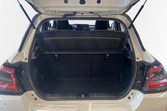 Suzuki Swift 10 of 12