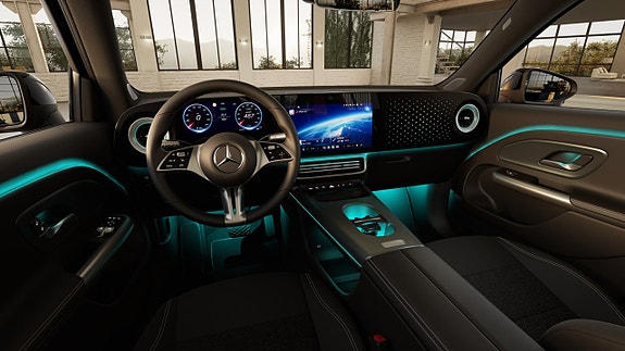 Mercedes-Benz GLB250+ 11 of 17