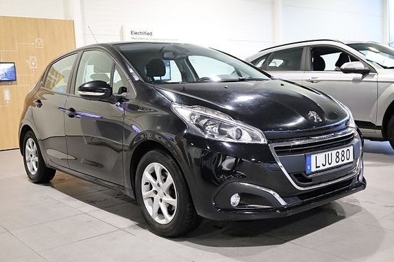 Peugeot 208 4 of 5