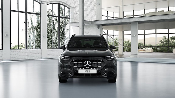 Mercedes-Benz GLB350 8 of 16