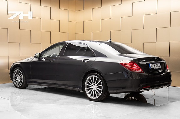 Mercedes-Benz S350 d 3 of 5