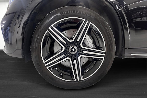 Mercedes-Benz GLC300 e 19 of 21