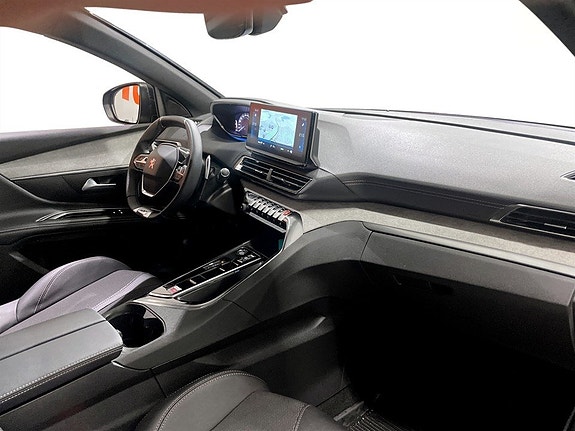 Peugeot 5008 12 of 16