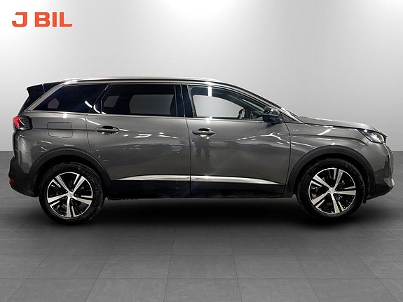 Peugeot 5008 14 of 16