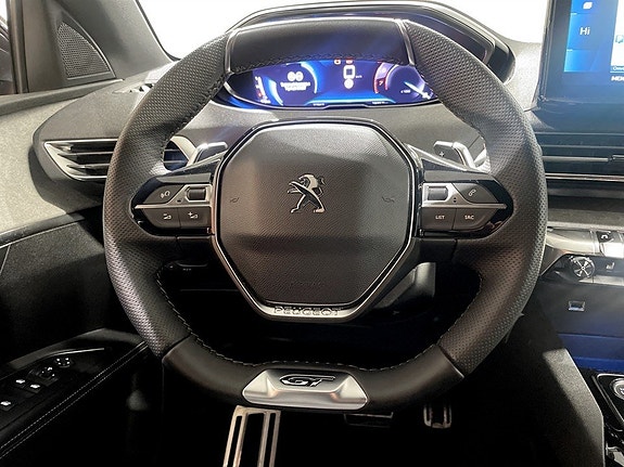 Peugeot 5008 8 of 16
