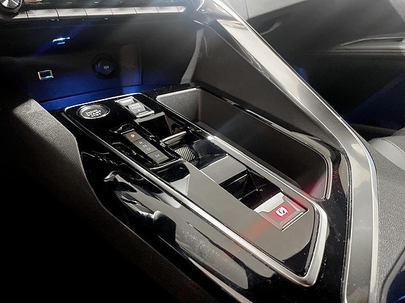 Peugeot 5008 11 of 16