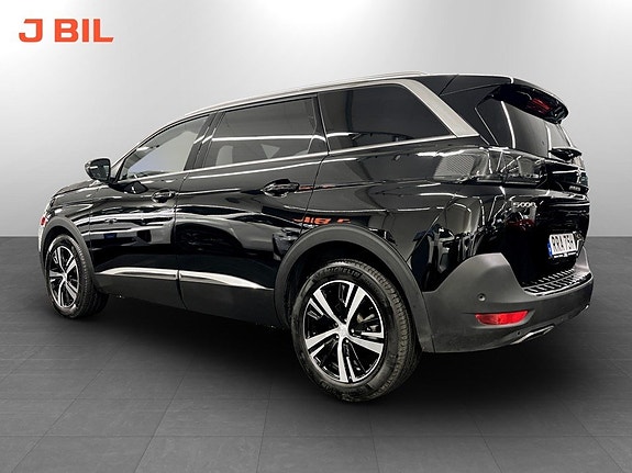 Peugeot 5008 4 of 5