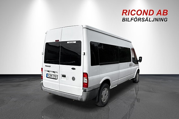 Ford Transit 3 of 5