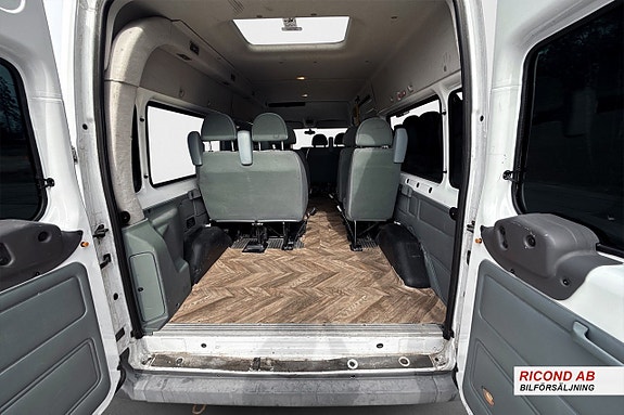 Ford Transit 9 of 14