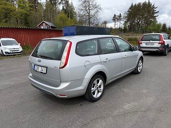 Ford Focus 5 of 5