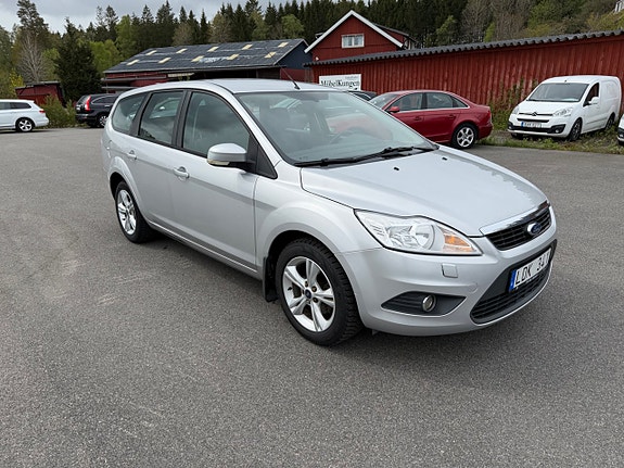 Ford Focus 7 of 21