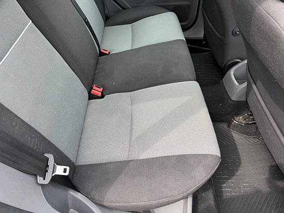 Ford Focus 11 of 21