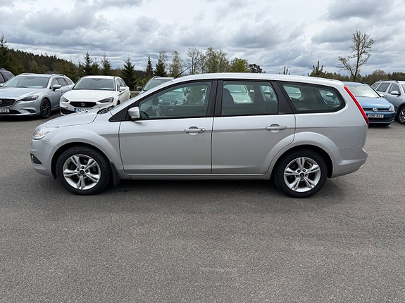 Ford Focus 2 of 5