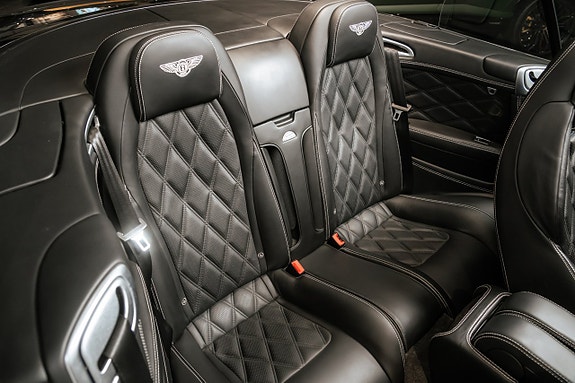 Bentley Continental GT 10 of 17
